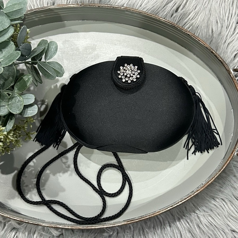 Vintage La Regale Black Satin Hardcase Egg Shape Retro Clutch Evening Bag